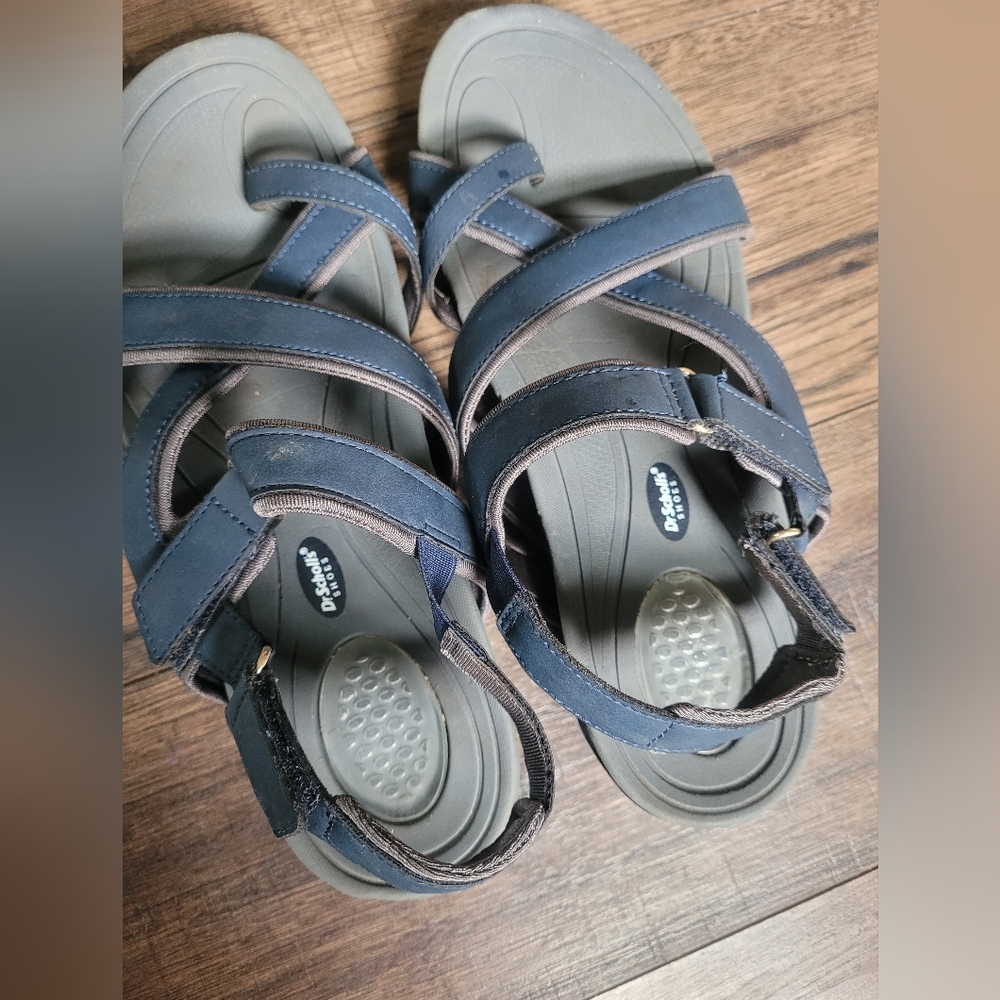 Dr. Scholls Sandals - Picture 2 of 5